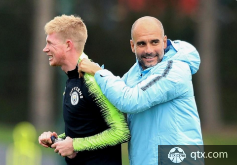 记者：若国足明年热身没惨案或大事故，邵佳一至少干到亚洲杯结束（记者：若国足明年热身赛无惨案或重大意外，邵佳一至少留任至亚洲杯结束）