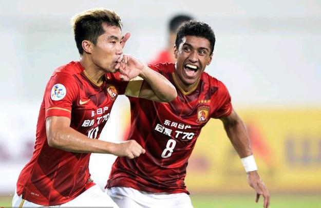 世欧预半场：莱万头球建功，波兰暂1-1马耳他（半场战况：莱万头球破门，波兰与马耳他1-1暂平）