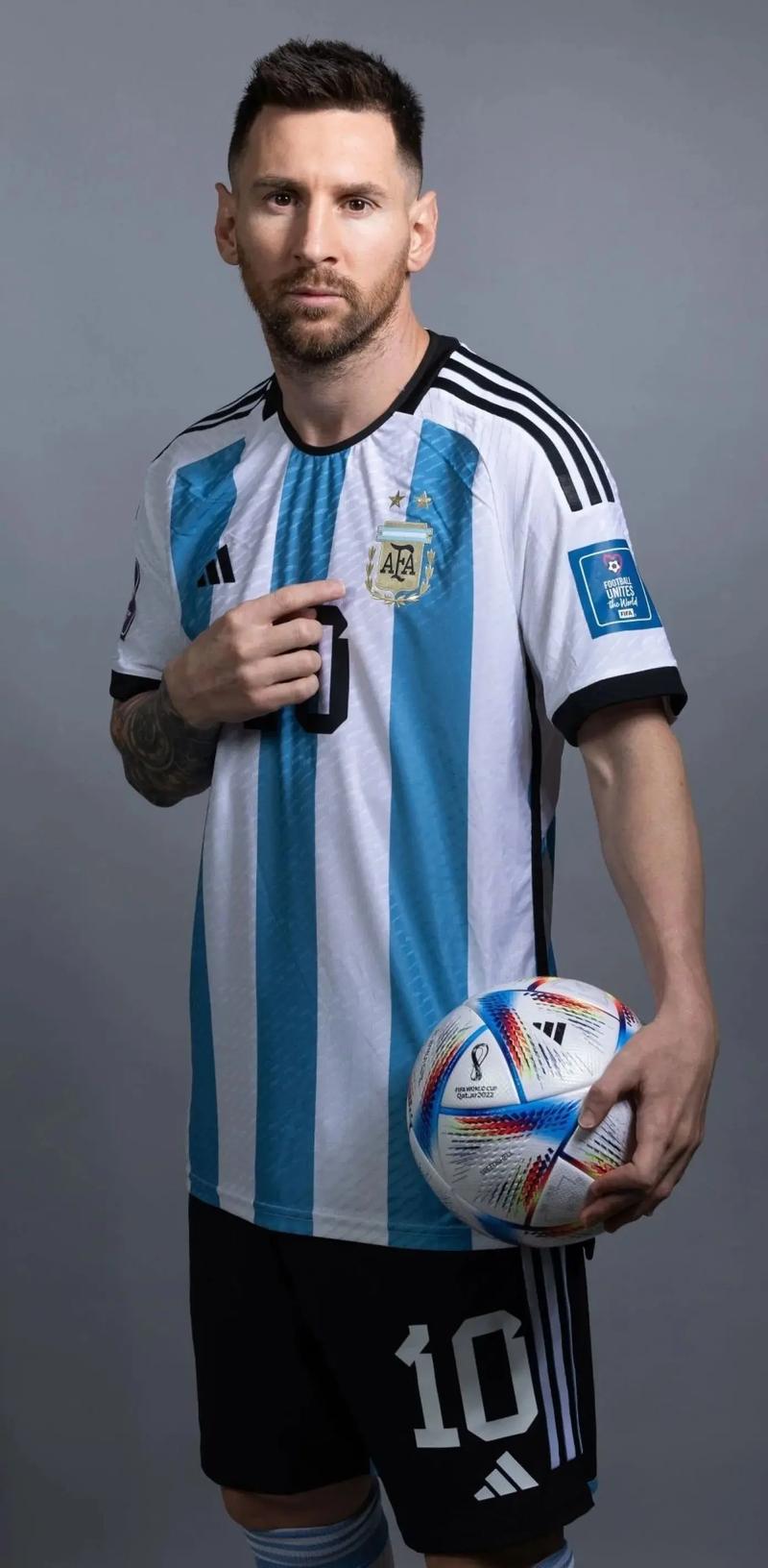 NBA战报：爱德华兹38分，唐斯空砍40分，森林狼115-104击败尼克斯（森林狼115-104力擒尼克斯：爱德华兹砍38分，唐斯轰40分）