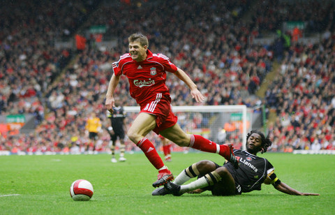 罗马诺：伊尔迪兹和尤文续约存在经济分歧，英超俱乐部在关注（罗马诺：尤文与伊尔迪兹续约陷入薪资分歧，英超球队紧盯动向）