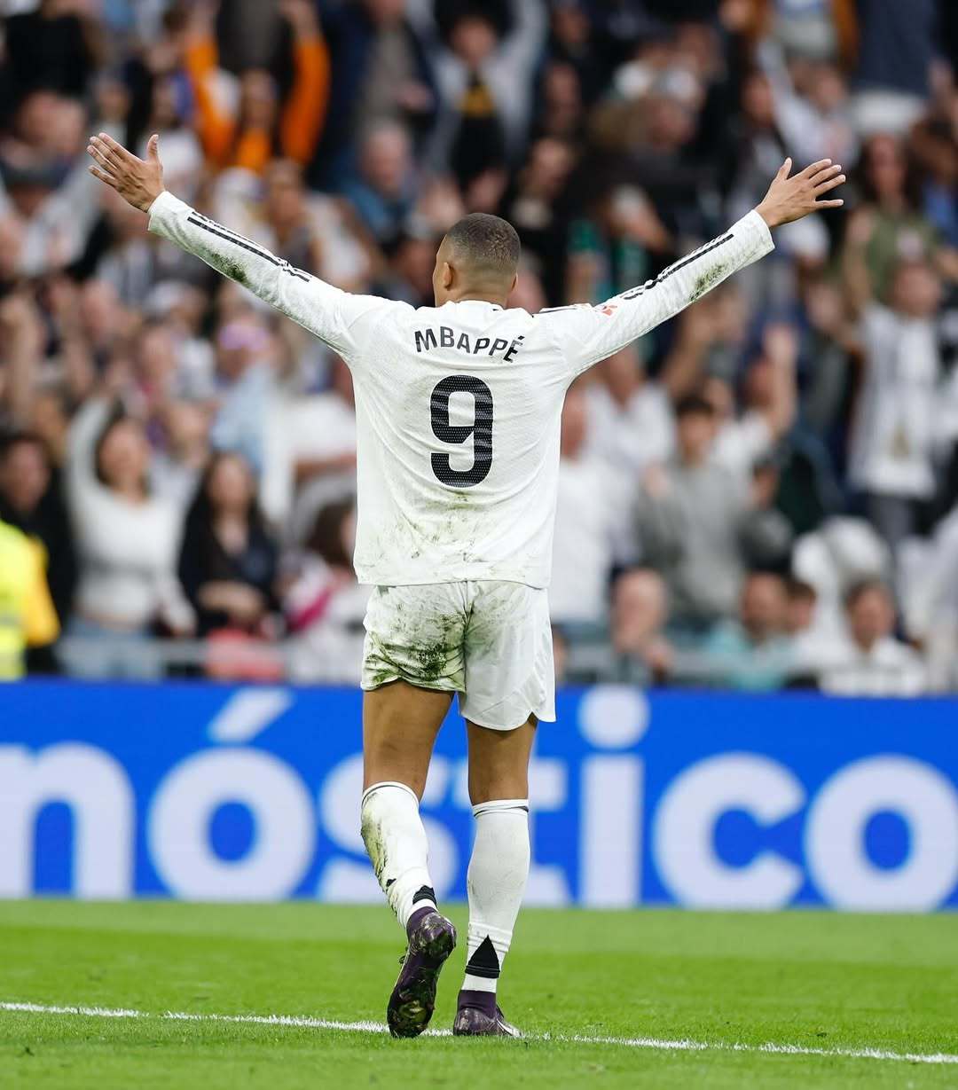 那不勒斯官方：球队从未做假账，真相必会水落石出（那不勒斯声明：球队从未财务造假，真相终将大白）