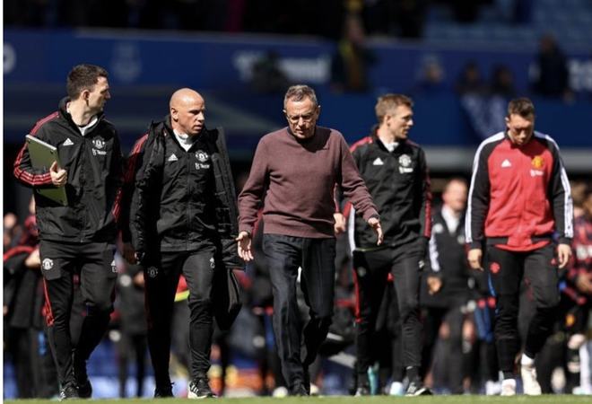 马术俱乐部难以为继，看法官如何妙解困局