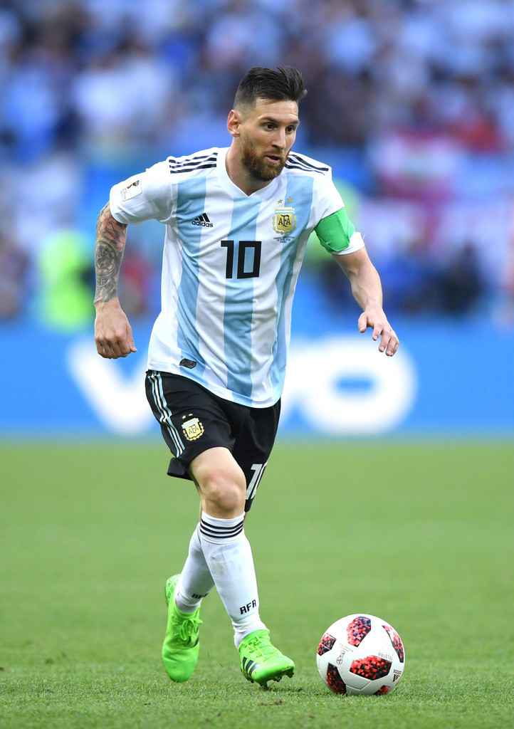 TA：FIFA在卖世界杯期间的停车证，价格是每场75至175美元