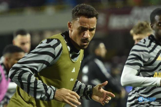 现场球迷的嘘声？贝林：那是他们的权利，毕竟门票不便宜